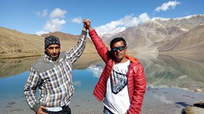 camping near chandratal lake